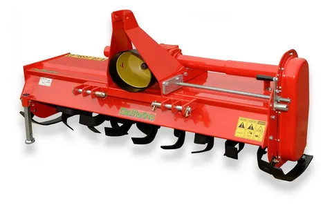 تصویر 1 از کارایی بالای روتیواتور 32 تیغه ثابت در آماده‌سازی خاک